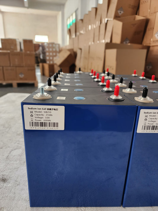 3.1V Sodium ion battery 210ah cells safer NA+ battery ship from CHINA