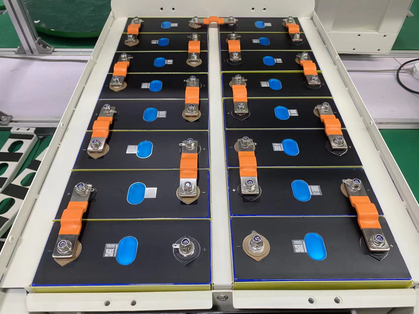 EU stock 48V 280ah 14.4KWH EVE lifepo4 battery Pack free shipping JK BMS with active balancer